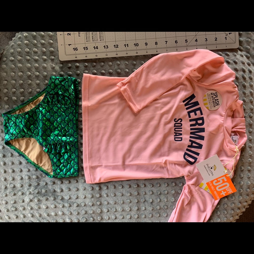 Shade critters rash guard mermaid set girls size 5